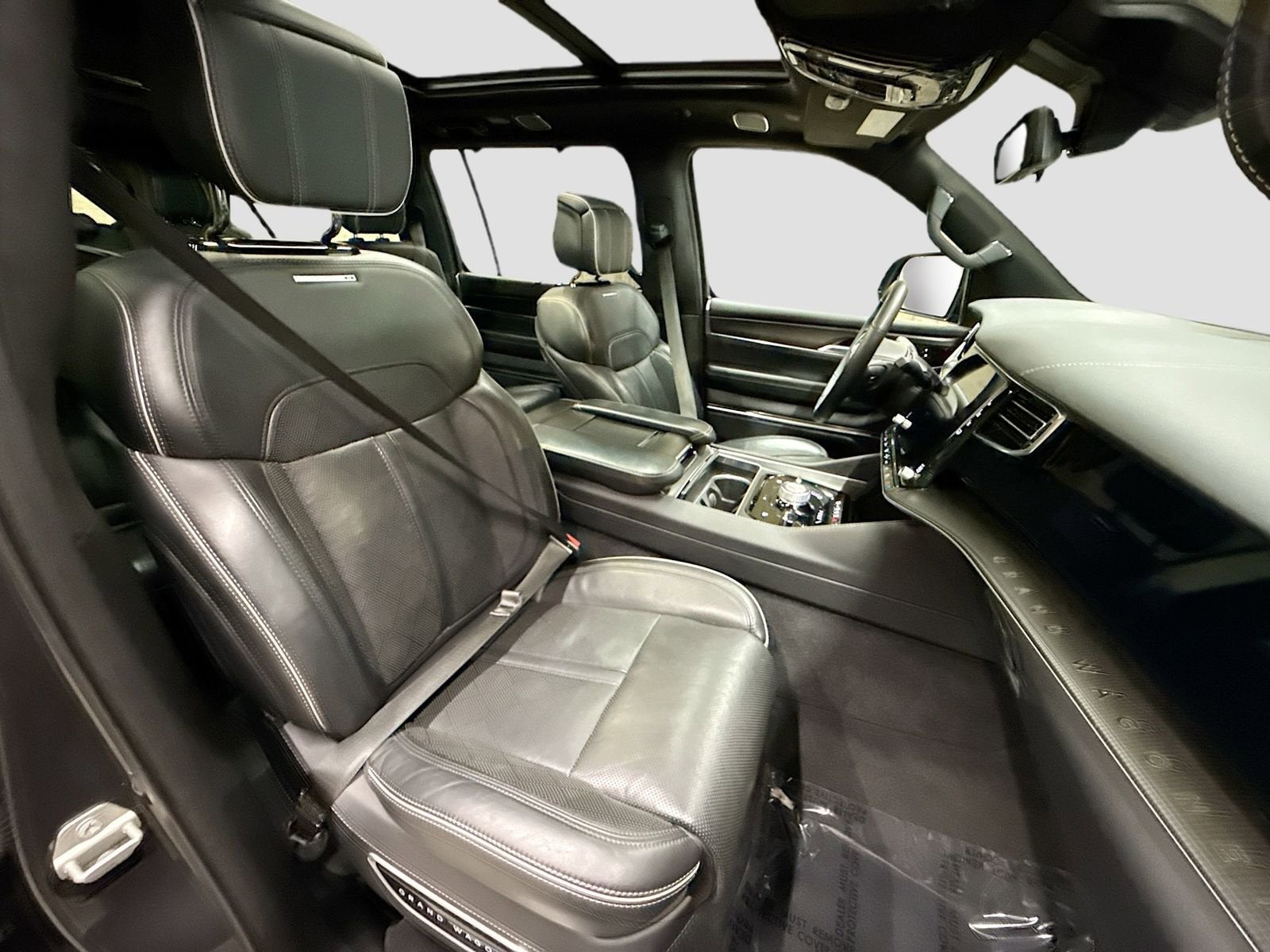 2024 Jeep Grand Wagoneer L Series II