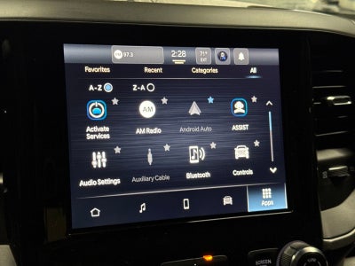 2025 RAM 1500 Tradesman Crew Cab 4x4 5'7" Box