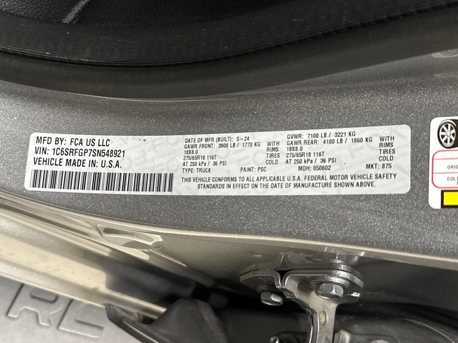 2025 RAM 1500 Tradesman Crew Cab 4x4 5'7" Box