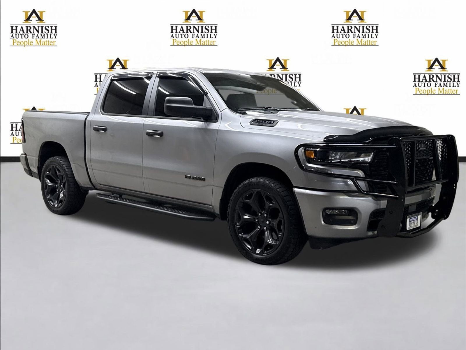 2025 RAM 1500 Tradesman Crew Cab 4x4 5'7" Box