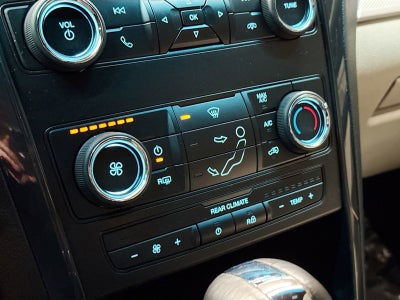 2019 Ford Explorer Base