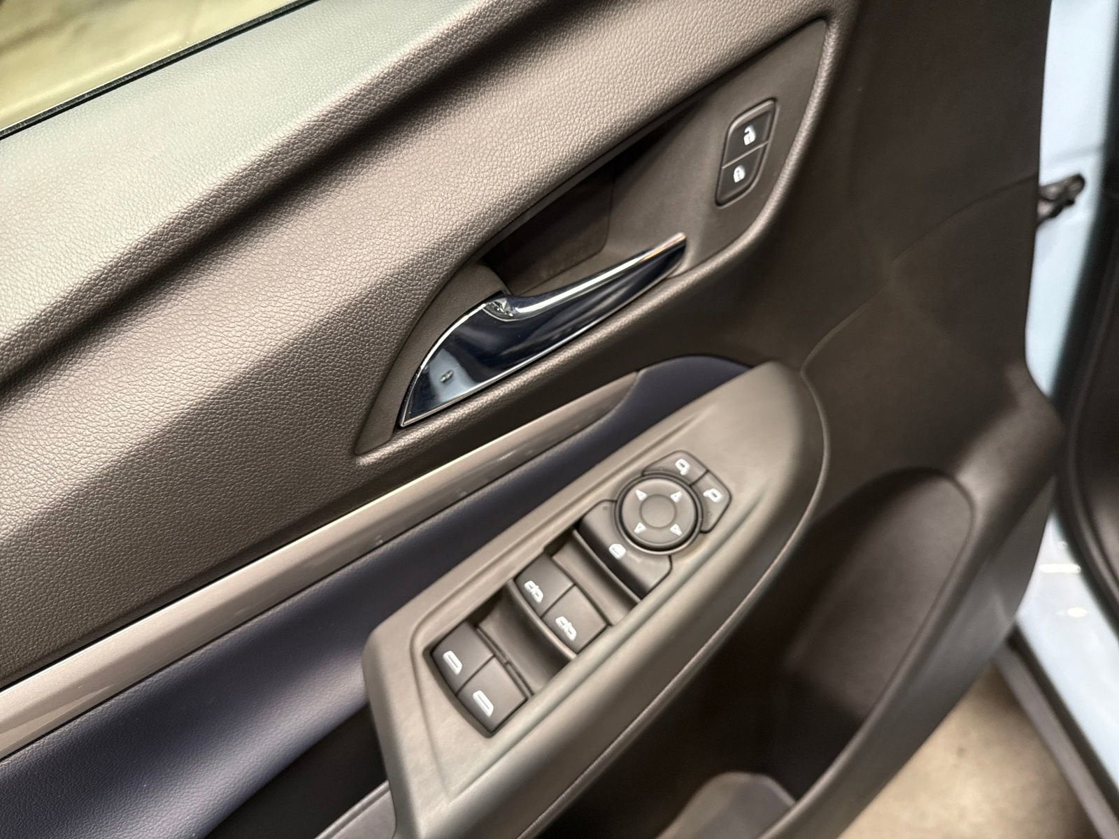 2023 Chevrolet Bolt EUV LT