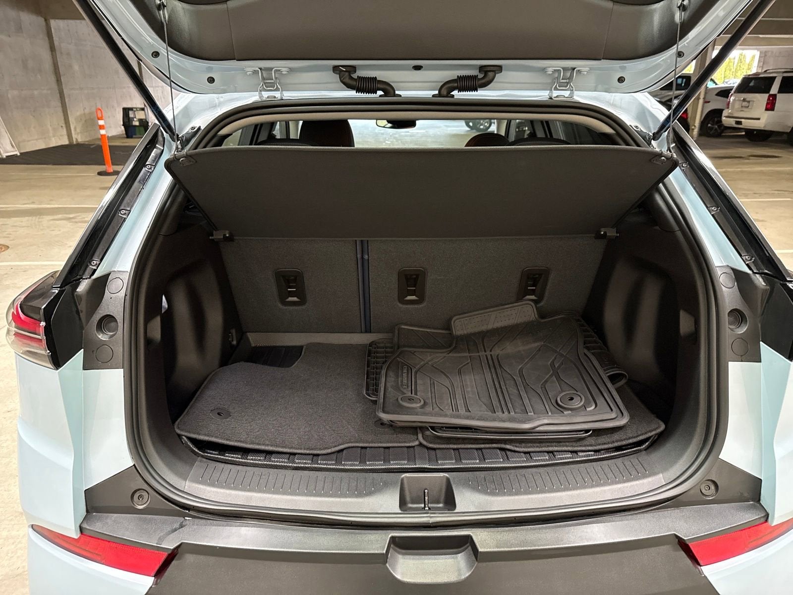 2023 Chevrolet Bolt EUV LT