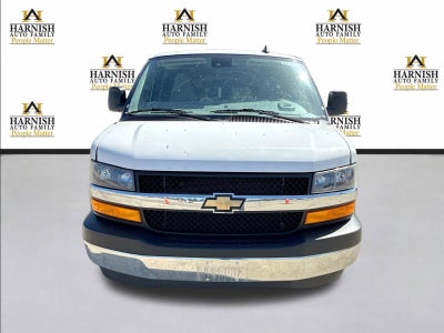 2024 Chevrolet Express Passenger 3500 1LT