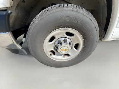 2024 Chevrolet Express Passenger 3500 1LT