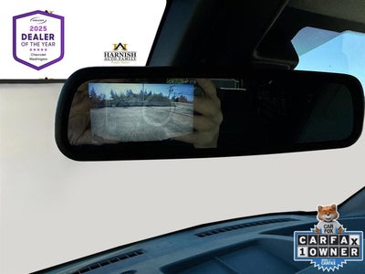 2025 Chevrolet Express Passenger 1LT