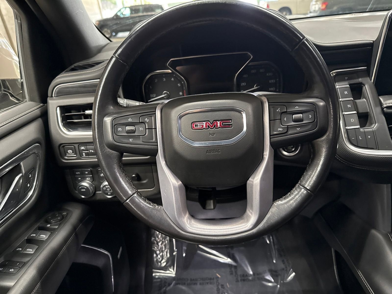 2021 GMC Yukon XL SLT