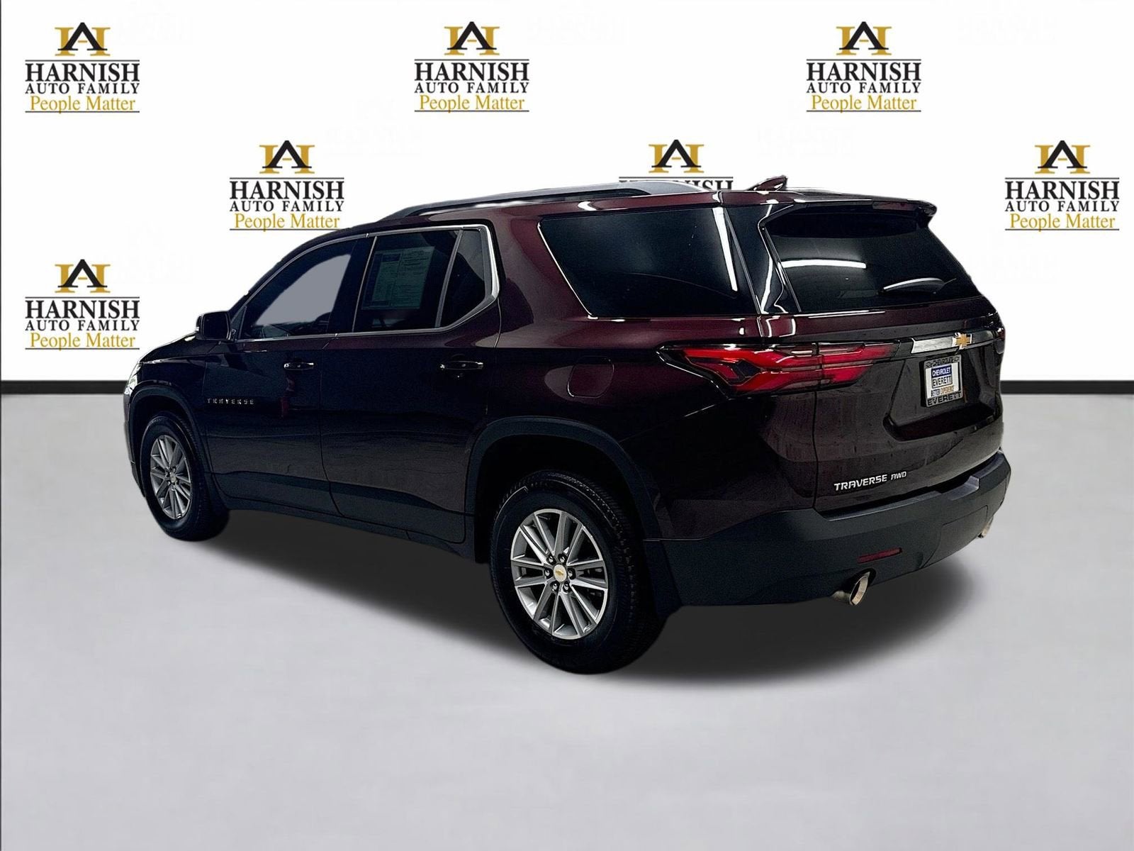 2023 Chevrolet Traverse LT Cloth