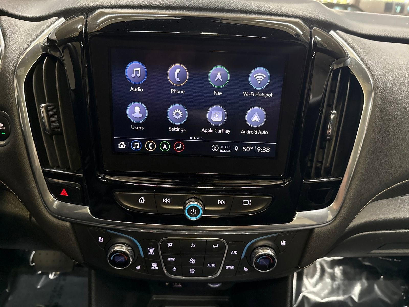 2023 Chevrolet Traverse Premier