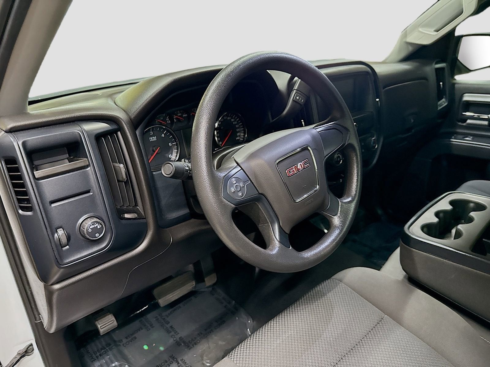 2018 GMC Sierra 1500 2WD Reg Cab 133.0"