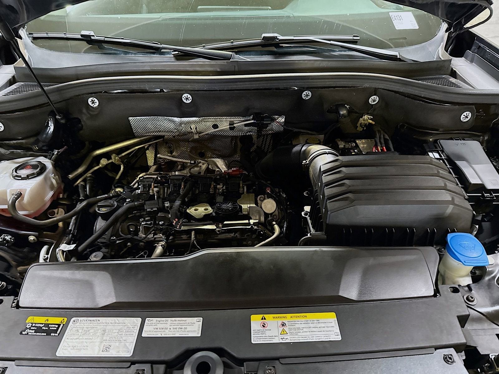 2025 Volkswagen Atlas 2.0T SE w/Technology