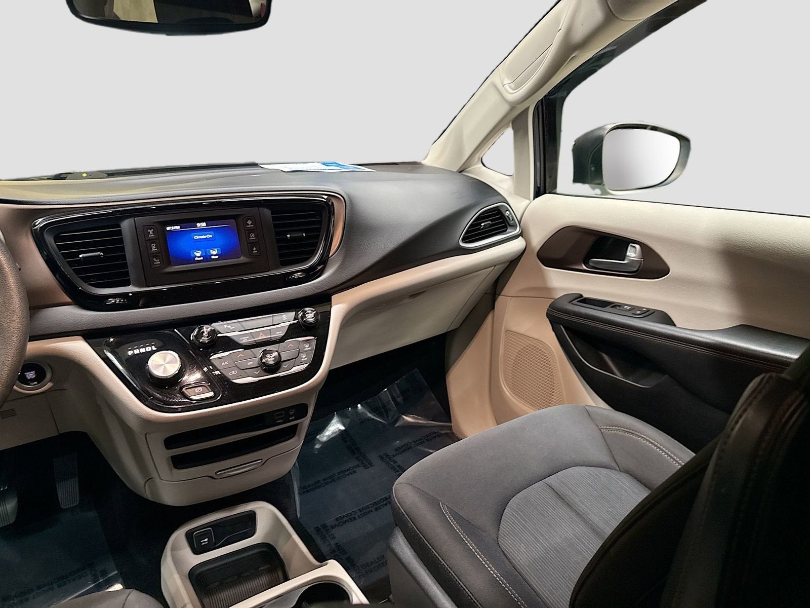 2017 Chrysler Pacifica LX