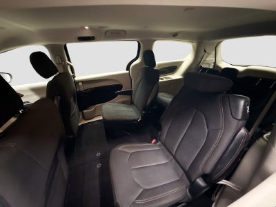 2017 Chrysler Pacifica LX