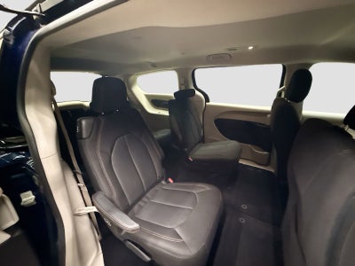 2017 Chrysler Pacifica LX