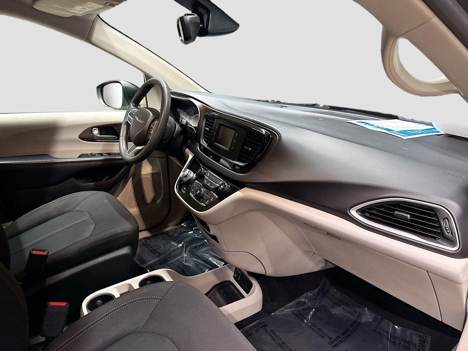 2017 Chrysler Pacifica LX