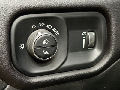 2023 RAM 3500 Big Horn Crew Cab 4x4 8' Box