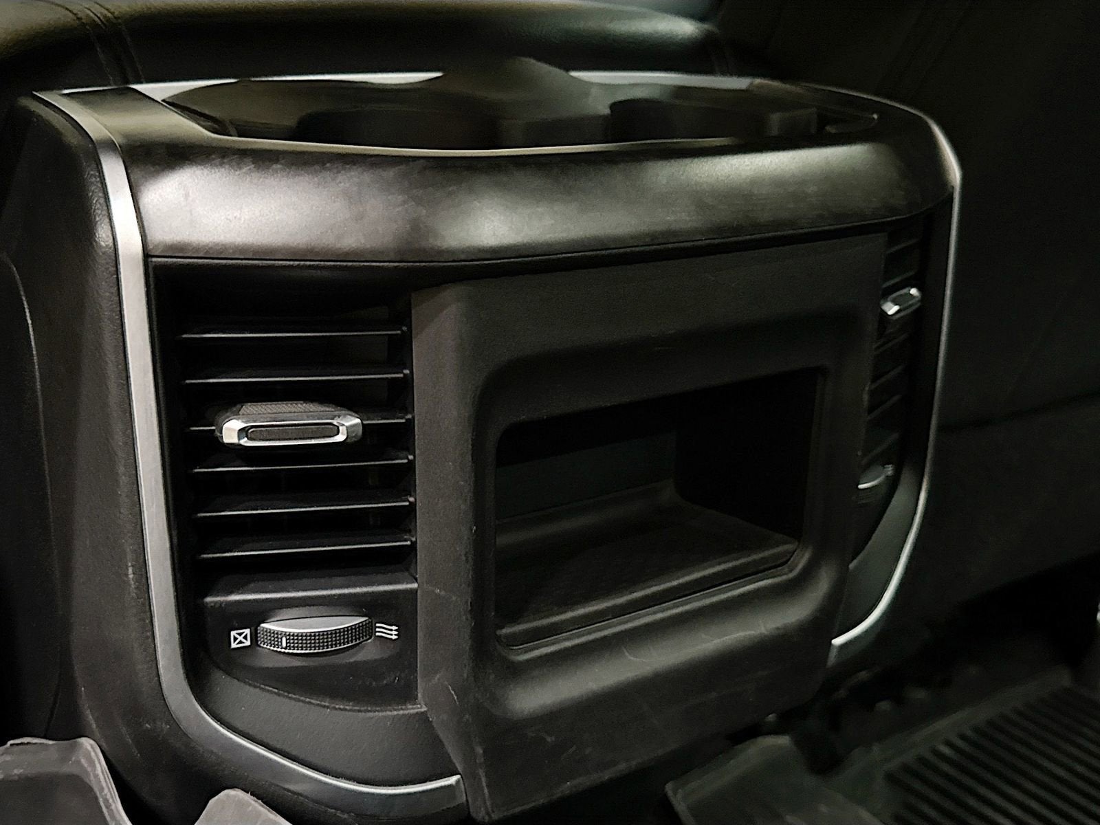 2023 RAM 3500 Big Horn Crew Cab 4x4 8' Box