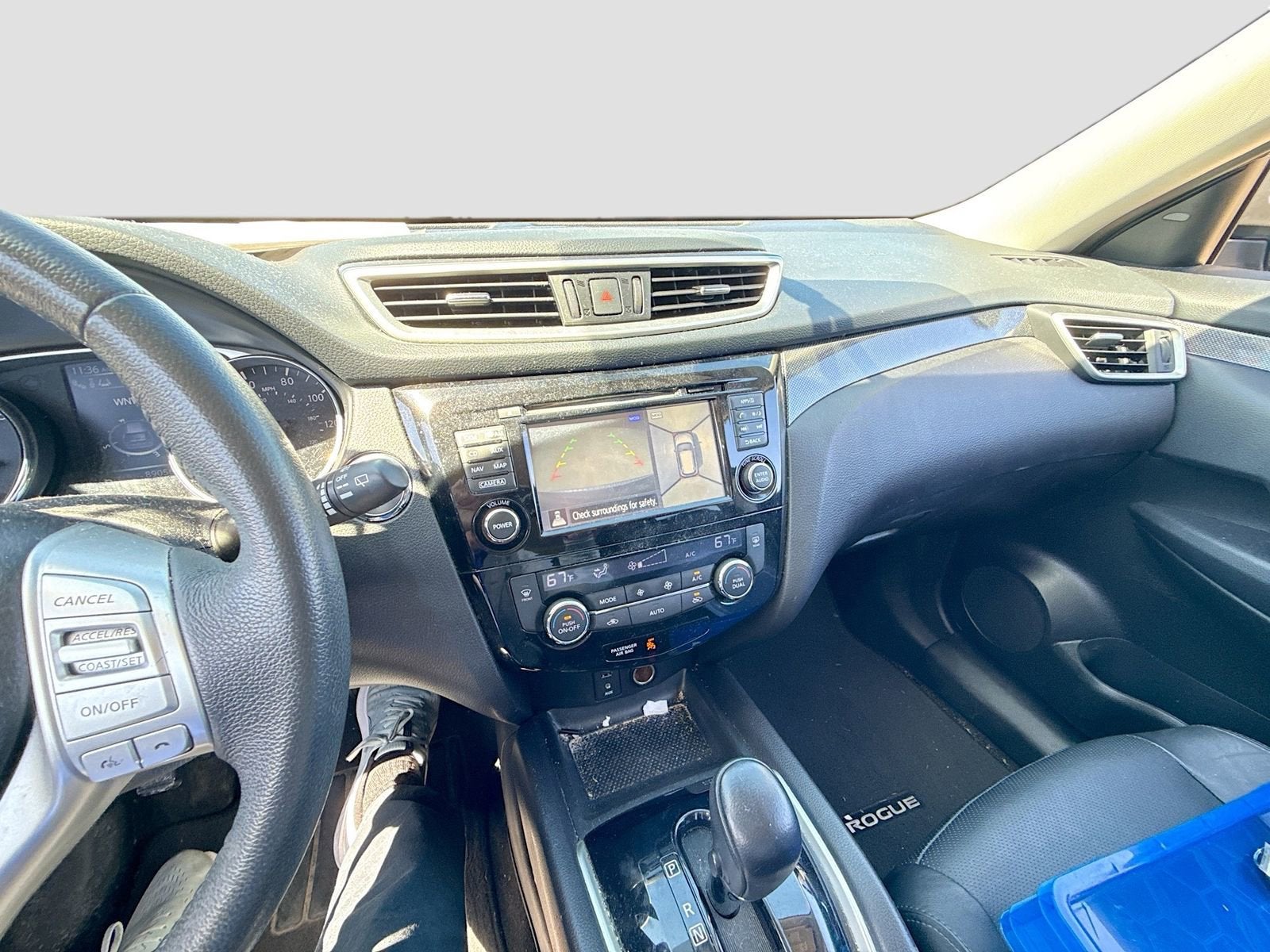 2015 Nissan Rogue SL