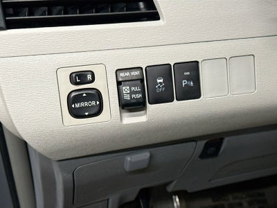 2013 Toyota Sienna XLE 7 Passenger