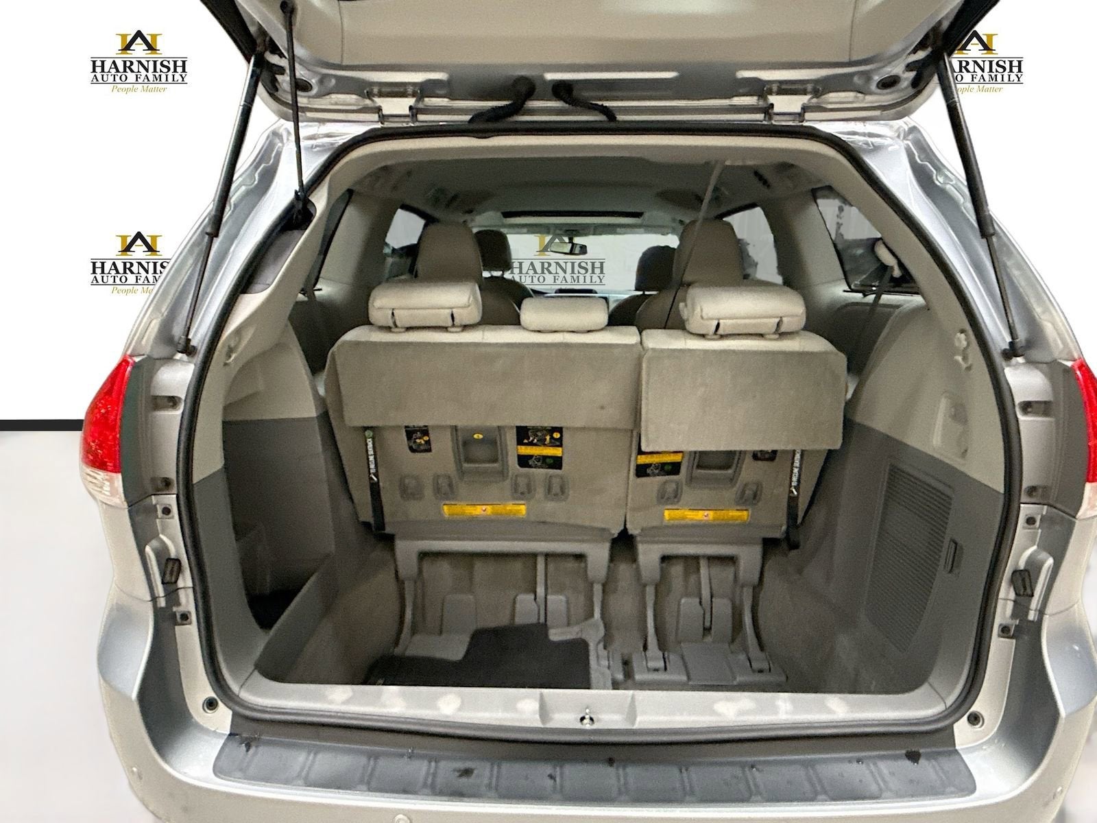 2013 Toyota Sienna XLE 7 Passenger