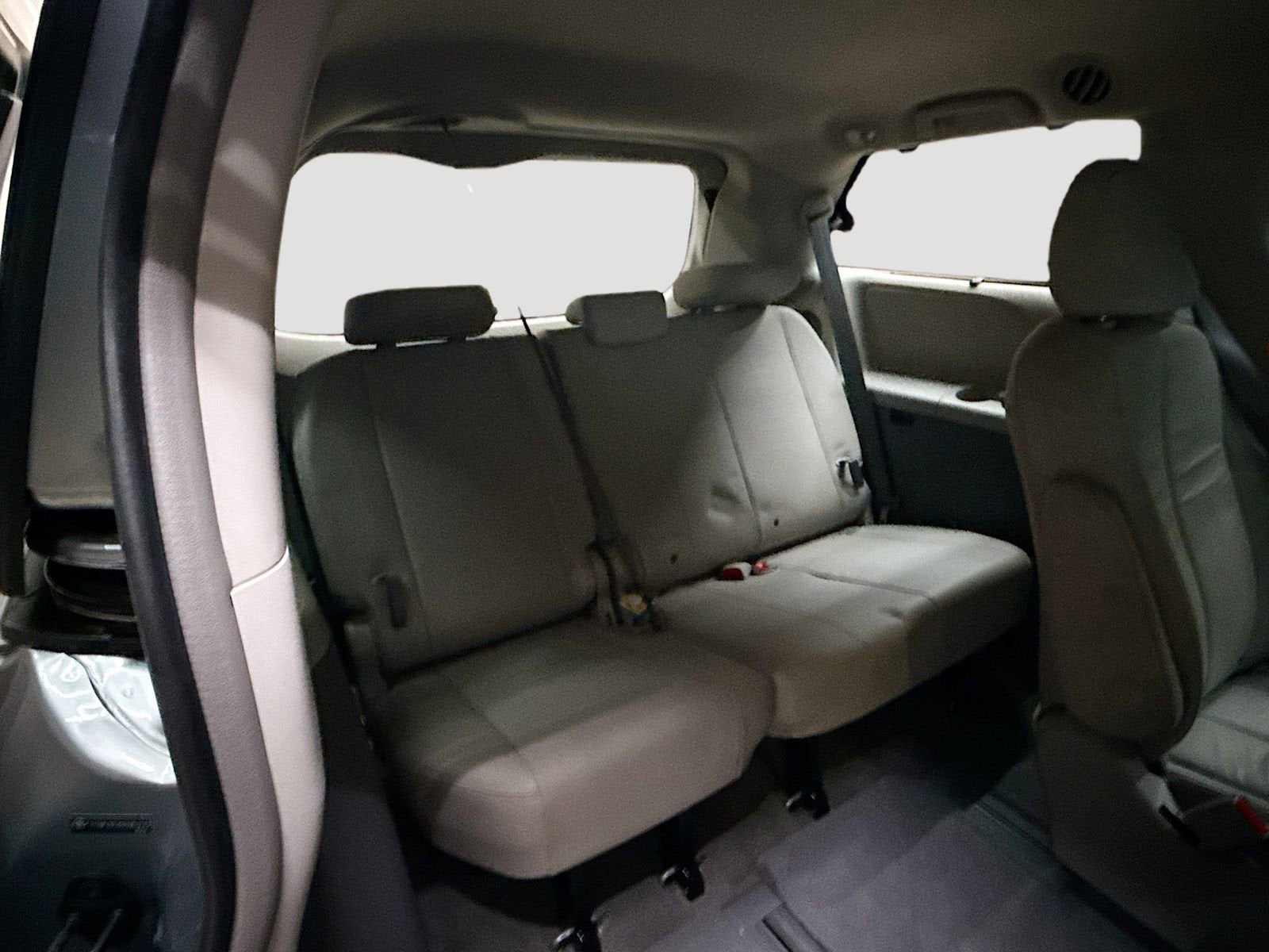 2013 Toyota Sienna XLE 7 Passenger