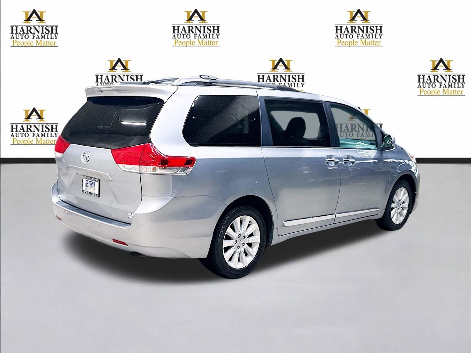 2013 Toyota Sienna XLE 7 Passenger