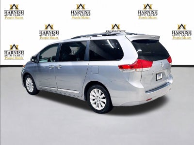 2013 Toyota Sienna XLE 7 Passenger