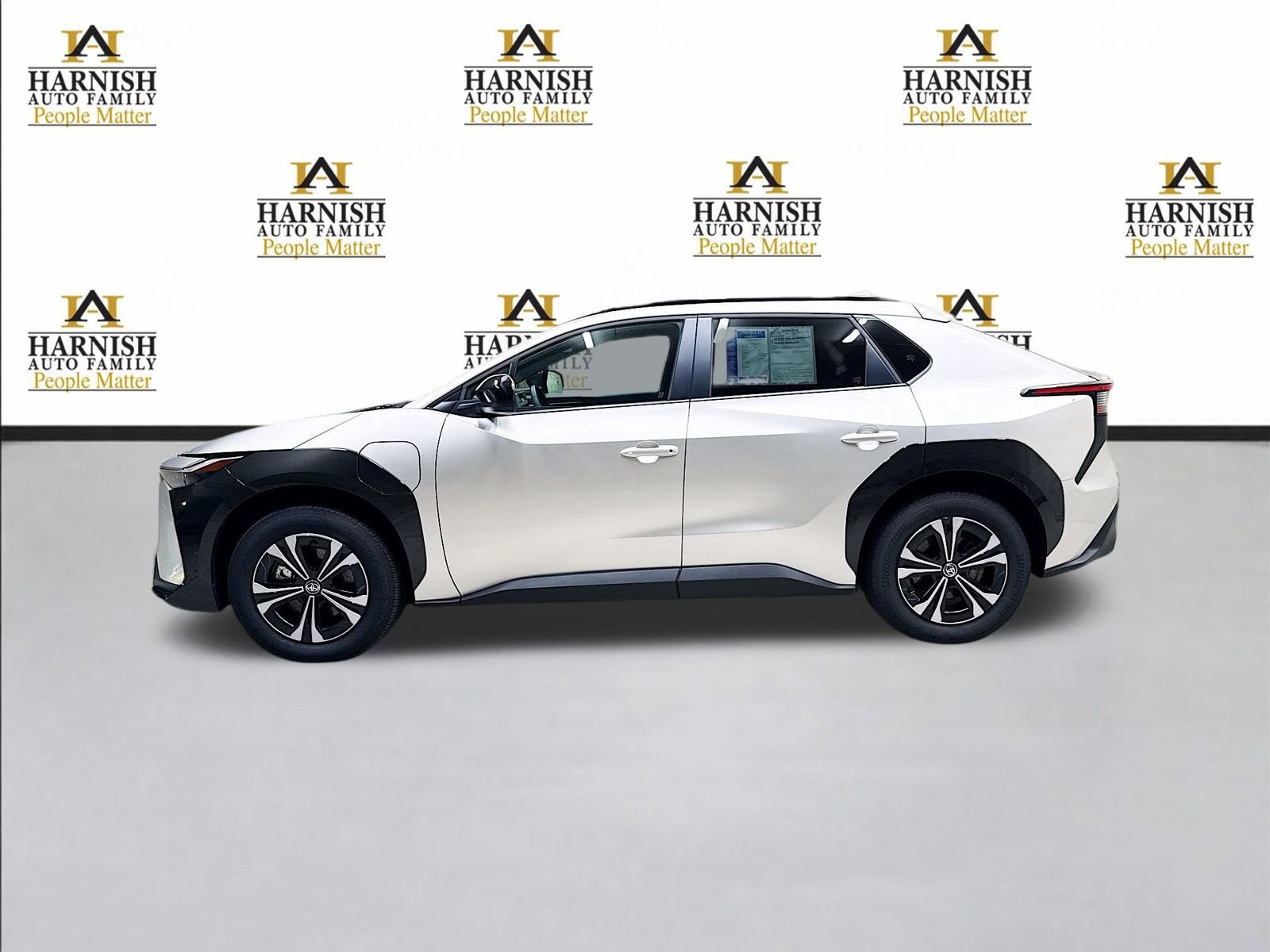 2024 Toyota bZ4X XLE