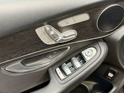 2022 Mercedes-Benz GLC 300 SUV