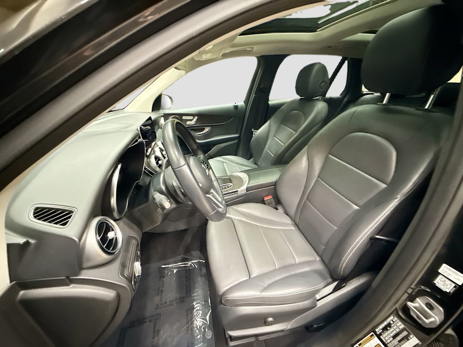 2022 Mercedes-Benz GLC 300 SUV