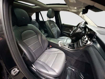 2022 Mercedes-Benz GLC 300 SUV