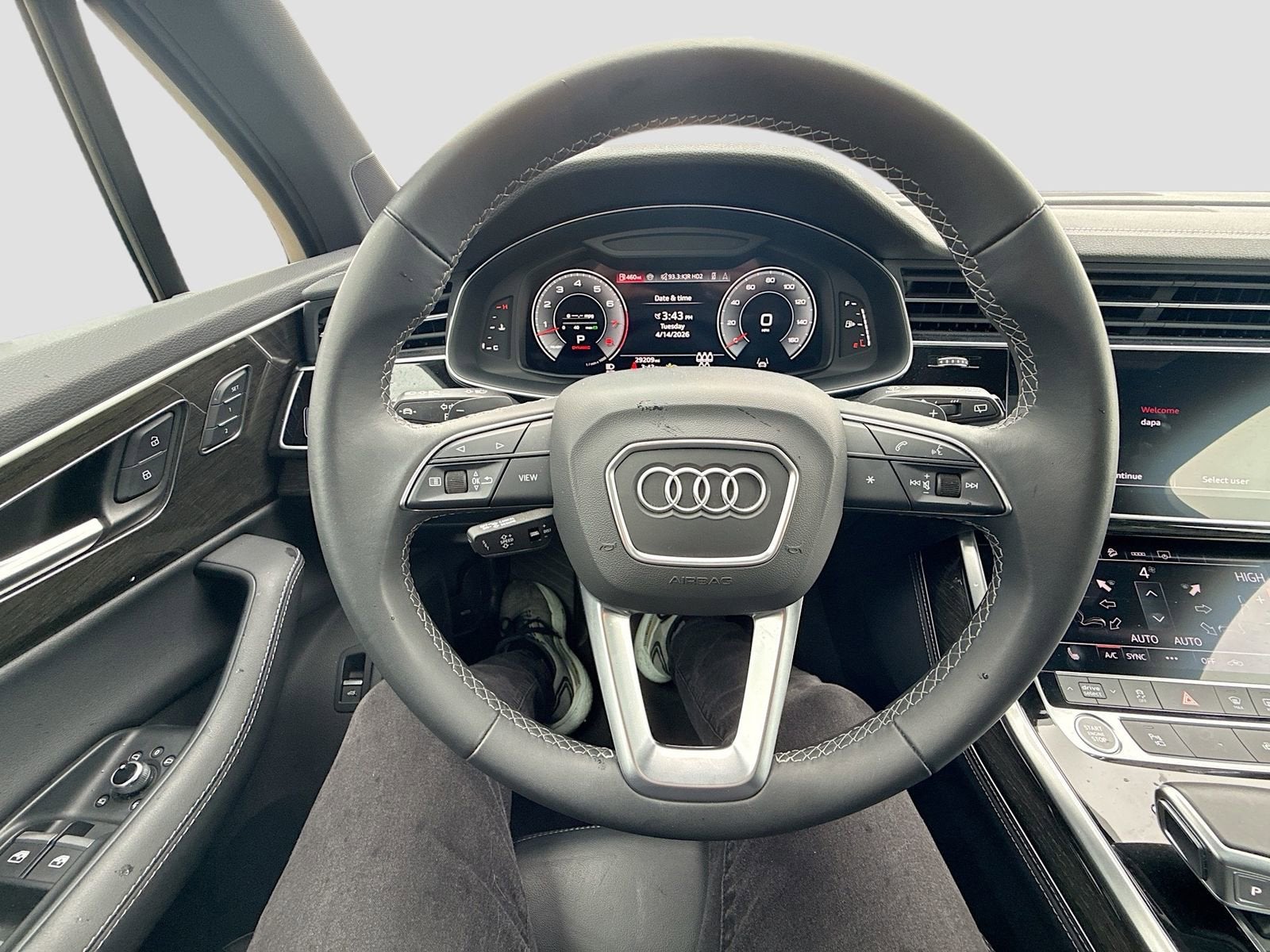 2025 Audi Q7 Premium Plus