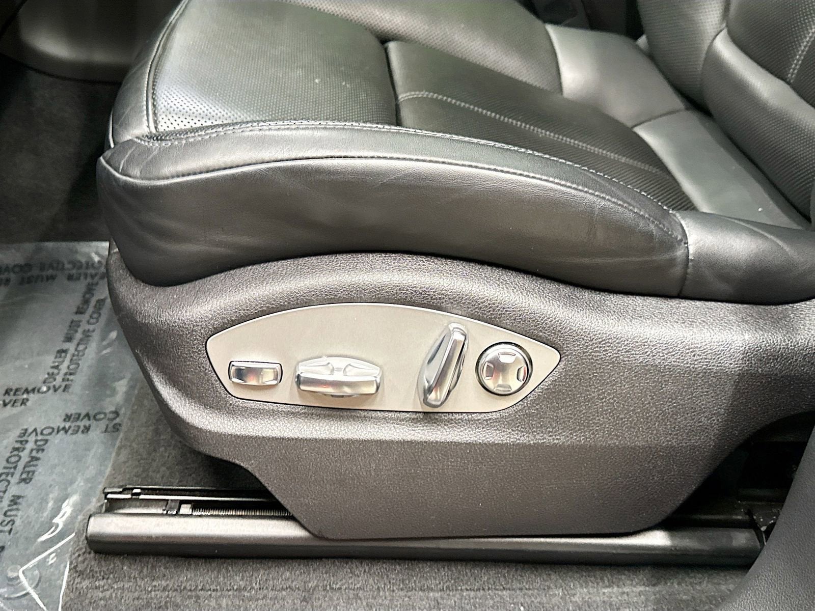 2024 Porsche Macan AWD