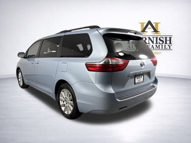 2015 Toyota Sienna XLE 7 Passenger