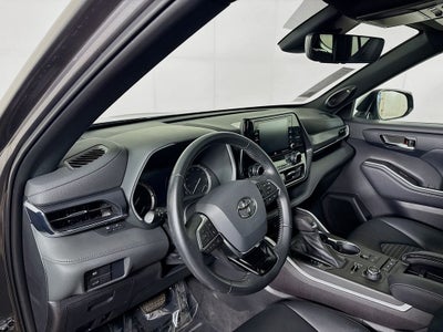 2021 Toyota Highlander XSE