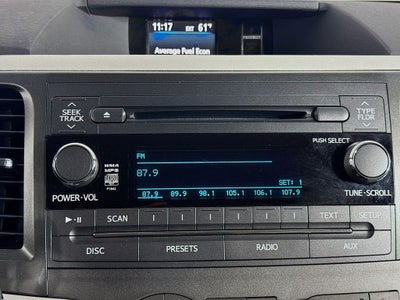 2011 Toyota Sienna LE