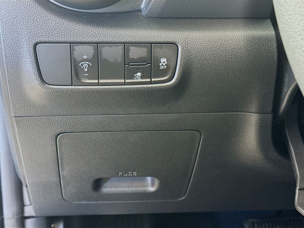 2023 Hyundai Kona Electric SE