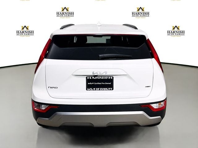 2024 Kia Niro LX