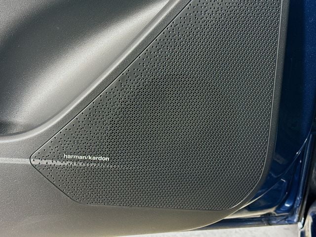 2023 Kia Niro Plug-In Hybrid SX