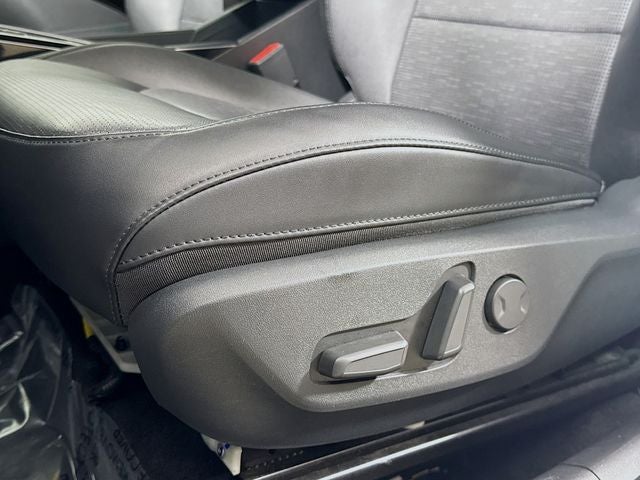 2023 Kia Niro Plug-In Hybrid SX