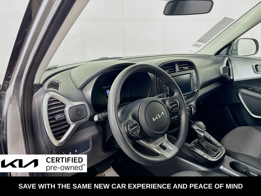 2024 Kia Soul LX TECH