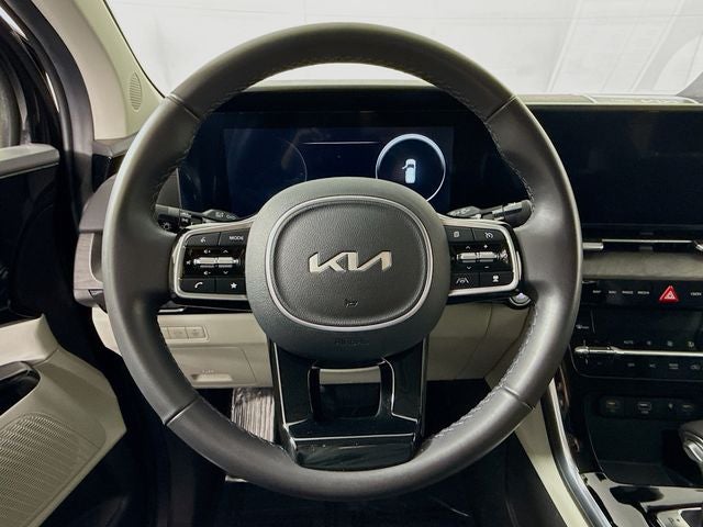 2024 Kia Carnival SX