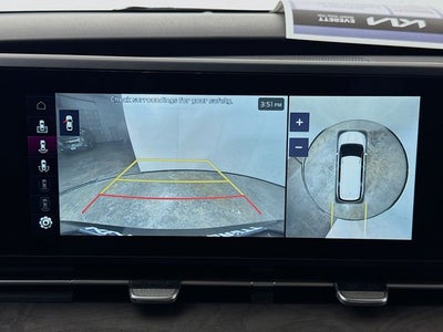 2024 Kia Carnival SX