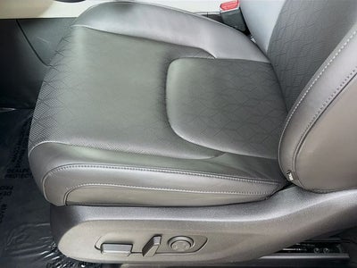 2024 Kia Carnival SX