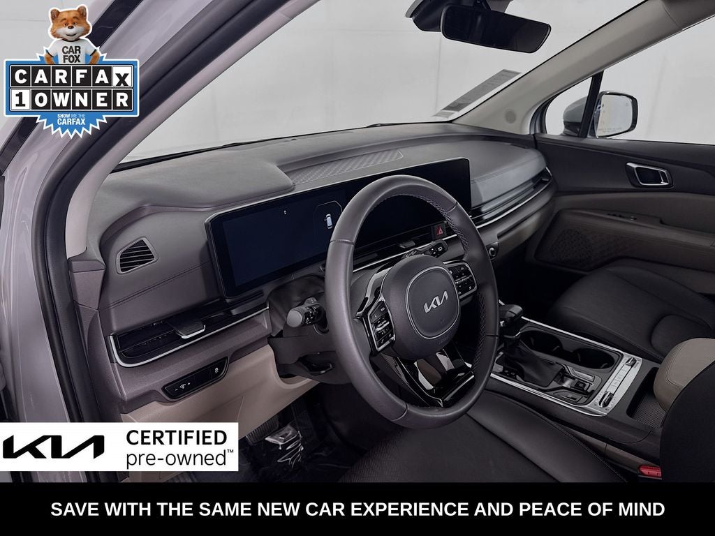 2025 Kia Carnival SX