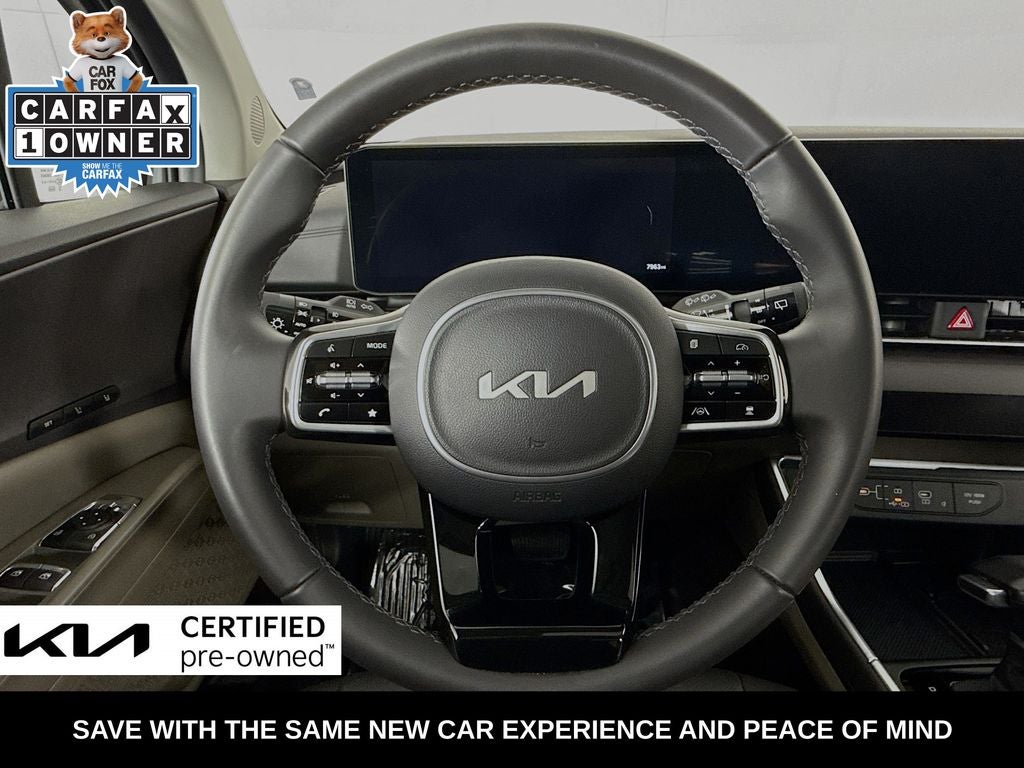 2025 Kia Carnival SX