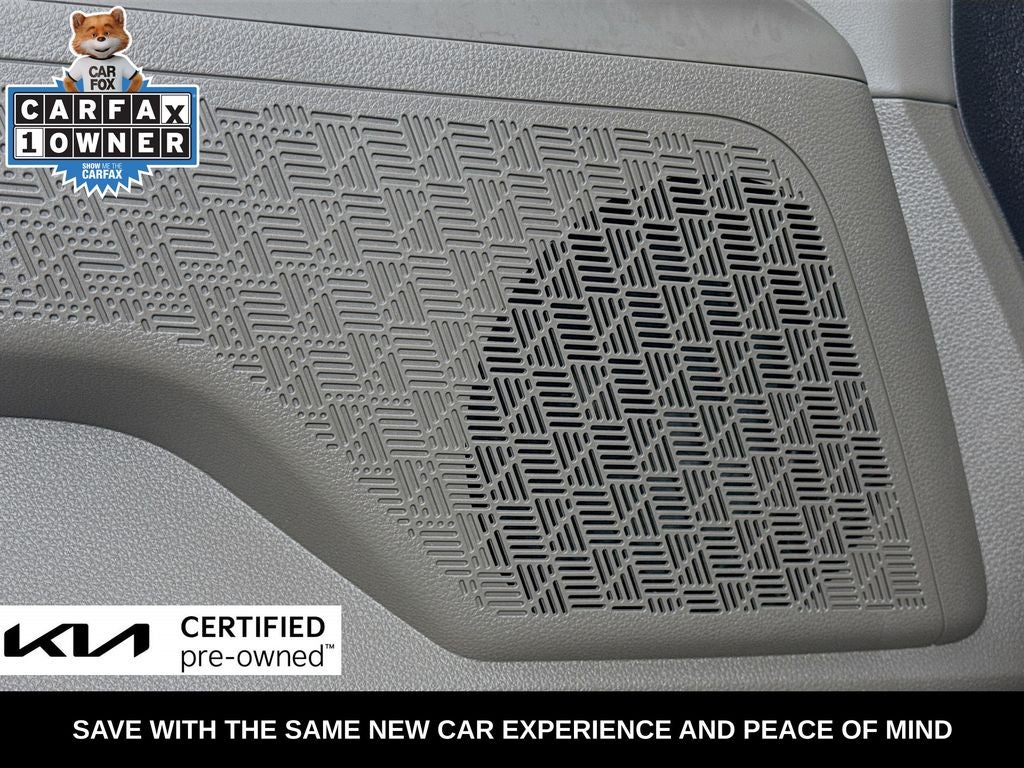 2025 Kia Carnival SX