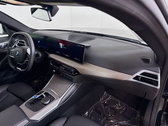 2025 BMW i4 xDrive40