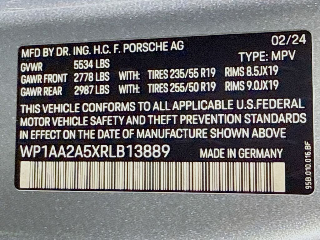 2024 Porsche Macan Base