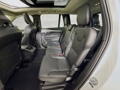 2025 Volvo XC90 B5 Core